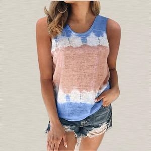 Camiseta sin mangas para mujer con estampado de rayas y tie-dye, bloques de color en degradado negro y rosa, estilo casual y holgado, ideal para verano. - Product Image 4