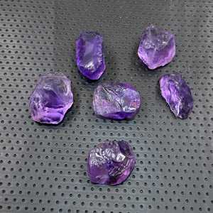 Piedras preciosas de amatista cruda naturales seleccionadas a mano, 5 piezas, poderosos cristales morados con patrón piramidal para decoración del hogar, para joyería - Product Image 6