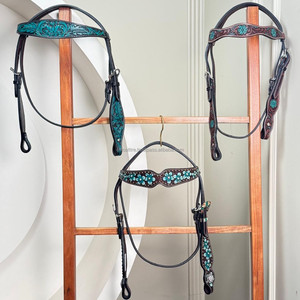 Headstall de cheval occidental fabriqué à la main en cuir taillé à la main avec des accents turquoises et des boucles réglables pour l'équitation - Product Image 4