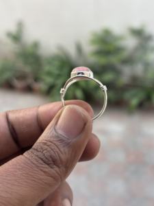 Anillo de Eternidad de Plata de Ley 925 Hecho a Mano con Rodocrosita, Regalo de Boda, Hermosa Piedra Preciosa Natural, Diseño en Forma de Paz, Pavé - Product Image 3