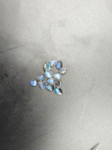 Pierre précieuse en labradorite facettée en forme de poire 7x9mm, pierre en vrac pour la fabrication de bijoux, commande en gros du Rajasthan - Product Image 5