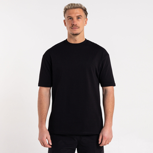 Camiseta Clásica Negra Lisa, Transpirable, Estilo Moderno, Corte Relajado, Perfecta para Uso Diario Informal, Versátil para Combinar con Diferentes Atuendos - Product Image 1