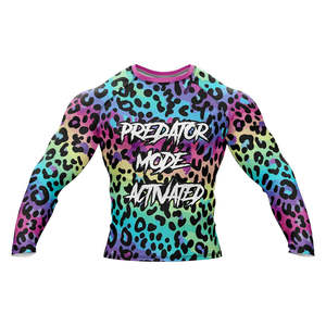 Rashguard Homme Personnalisable de Qualité Supérieure, Léger, Manches Longues, Col Rond Uni, Respirant, Séchage Rapide, Coupe Classique - Product Image 1