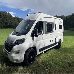 Autocaravana de Lujo Moderna para 4 Personas con Chasis Todoterreno de Alta Resistencia y Capacidad de Carga de 4500 kg para Viajes Familiares - Product Image 1
