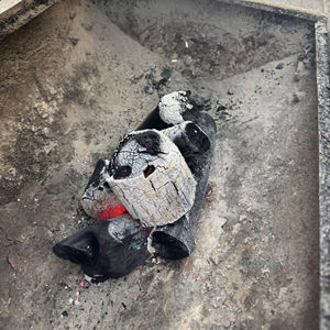 Carbón HALABAN de Fábrica Indonesia, Calidad Premium para Restaurantes de Barbacoa - Empresa BIWOOD - +84 911 379 511 - Product Image 1