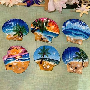 Conchas de vieira pintadas a mano, estilo playero, decoración artesanal con conchas marinas naturales, decoración económica con conchas marinas. - Product Image 1