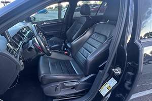 Volkswagen GTI SE <span class=keywords><strong>2018</strong></span> d'occasion en bon état, sans réserve, 4 cylindres turbocompressés, principalement d'origine Texas, quelques modifications - Product Image 2