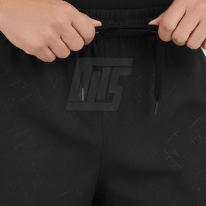 Shorts de sport pour homme, coupe flexible, matière légère, idéal pour la gym, la course à pied et les activités sportives en plein air. - Product Image 6