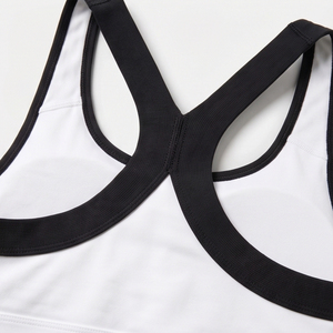 Soutien-gorge de sport dos nageur avec bretelles noires, maintien moyen, sans coutures, pour le yoga et l'entraînement féminin - Product Image 4