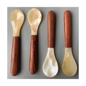 Juego de Servir de Nácar con Asas de Madera y Concha, Diseño Vintage, Utensilios Duraderos para Fiestas - Product Image 3
