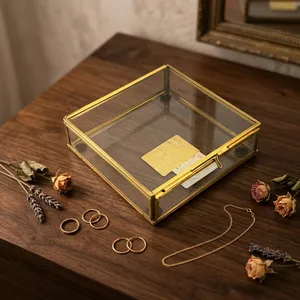 Caja de Joyería de Lujo de Vidrio y Latón con Diseño Artesanal, Marco Metálico Cuadrado, Organizador de Anillos, Collares y Pendientes, para Regalo de Boda, Decoración del Hogar - Product Image 1