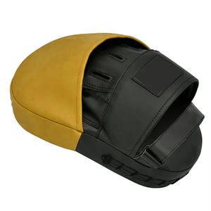 Nouveaux Protège-poignets de Boxe Professionnels Winning 2026 – Couleurs Personnalisables – Cibles de Frappe Winning Personnalisées - Product Image 5