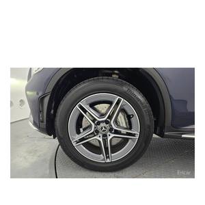 Mercedes-Benz GLC300e 4MATIC Coupé 2023, Clase GLC, Paquete Premium, con Caja de Cambios Automática, Asientos de Cuero, Cámara Trasera, Volante a la Izquierda - Product Image 5