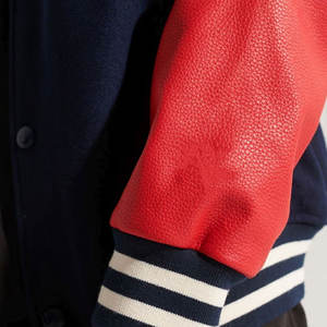 Veste de style athlétique classique pour hommes, logo personnalisé imprimé, veste varsity moderne, mode streetwear pour hommes - Product Image 6