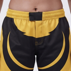 Shorts de MMA Personalizados para Mujer, Shorts de Entrenamiento Ligeros para Mujer, Shorts de MMA con Sublimación Personalizada para Mujer - Product Image 4