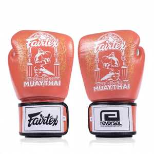 ถุงมือชกมวย Fairtex สีแดง คุณภาพพรีเมียม หนังแท้ น้ำหนักเบา กันน้ำ แบบผูกเชือก สำหรับฝึกซ้อมและแข่งขัน MMA มวยไทย - Product Image 2