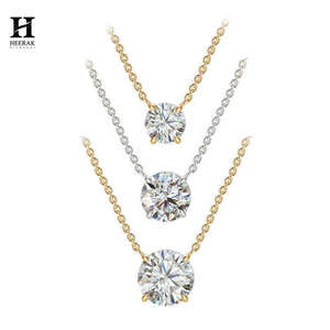 Collier pendentif solitaire classique en diamant taille brillant rond, or blanc 18 carats, bijoux fins - Product Image 1