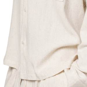 Camisa Texturizada Tejida para Hombre, Manga Larga, Cierre de Botones, Corte Holgado Informal, Ligera, para Vacaciones, Suministro al por Mayor OEM - Product Image 3