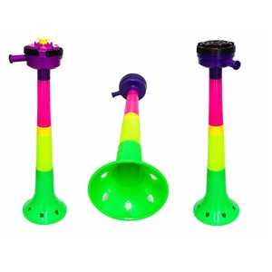 Corneta de Latón Expandible Ligera para Animar, Juguete para Niños y Adultos, Paquete de 1 Unidad, Diseño Colorido para Uso en Estadios - Product Image 1