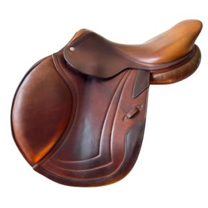 Silla de Montar Inglesa de Cuero Premium, Ligera y Duradera, para Equitación Profesional, Salto y Doma Clásica - Product Image 1
