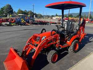 Tracteurs d'occasion Kubota BX23S de qualité supérieure pour la vente en gros – Mini-tracteur agricole compact, utilitaire et durable – Équipement agricole de petite taille très demandé - Product Image 2
