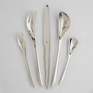 Ensemble de couverts en acier inoxydable pour une expérience culinaire haut de gamme, idéal pour la vie moderne et l'agencement élégant de la table - Product Image 3