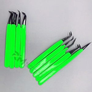 Pince à épiler RMI à pointe fine en acier inoxydable vert, avec embout noir, applicateur de cils incliné, durable, 10 mm, pour extensions de cils personnalisées - Product Image 4