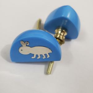 Tiradores de cajón de resina azul turquesa, tiradores decorativos para armarios con incrustaciones metálicas de pájaros, herrajes para armario, artículo para puerta de granero de cocina - Product Image 3