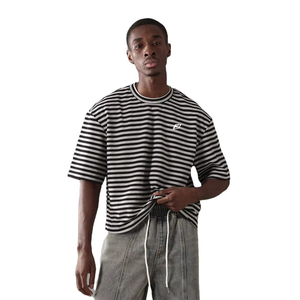 Camisetas de hombre personalizadas de corte holgado vintage, 220g, hombro caído, 100% algodón, estilo urbano a rayas, proveedor B2B de EE. UU. - Product Image 1