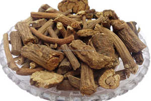 Operculina Turpethum Turpeeth negro seco Nishoth Kali raíz Trivrit Turbud negro Turbad hierbas crudas secas extracto de plantas al por mayor - Product Image 3