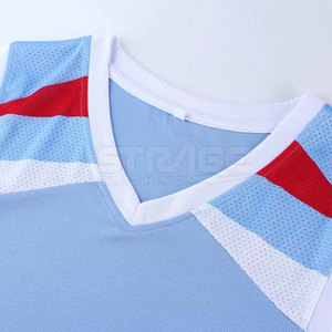 Uniforme de Baloncesto Profesional y Elegante, Ligero, Transpirable, Ecológico, de Poliéster con Acabado de Alta Calidad - Product Image 3