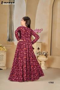Conjunto de Vestido y Bolero para Niñas de Alta Calidad en Seda Muselina/Seda Georgette Sintética Estampada, Colección Madre-Hija, Proveedor Indio - Product Image 2