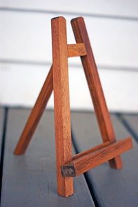 Chevalet de peinture en bois massif, design moderne, cadeau d'anniversaire |   Finition polonaise de qualité supérieure, faite à la main |   Meilleur prix de gros - Product Image 2