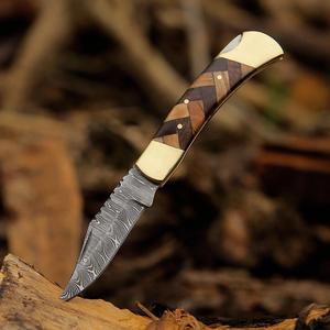 Couteau pliant en acier Damas de qualité industrielle Nordic Forge, manche en bois d'olivier, embout en laiton, étui, couteau de chasse EDC de poche - Product Image 6