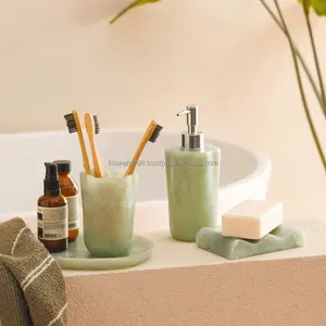 Juego de accesorios de baño de resina caqui de estilo moderno hecho en La India para uso doméstico y hotelero elección interior - Product Image 3