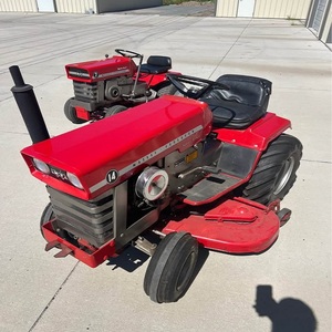 รถตัดหญ้า MASSEY FERGUSON แบบเดินตาม ขับเคลื่อน 4 ล้อ 40 แรงม้า พร้อมชิ้นส่วนหลัก ได้แก่ ปั๊ม เกียร์บ็อกซ์ ลูกปืน และชุดขับเคลื่อนเกียร์ - Product Image 1