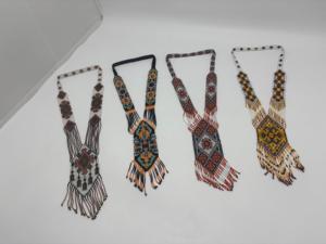 Elegantes Collares de Cuentas de Vidrio Hechos a Mano con Cuentas Vibrantes y Patrones Estilizados, Atractivo de Moda Atemporal, Estilo Étnico Hindú para Fiestas - Product Image 2