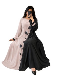 Robe longue islamique 2026 en dentelle respirante avec motif croisé et travail de diamants, idéale pour les mariages automne/printemps, pour femmes musulmanes - Product Image 4