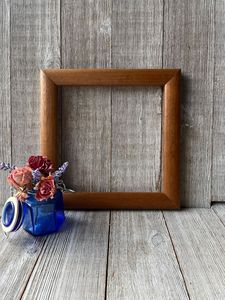 กรอบรูปไม้คุณภาพสูงจากไม้กระถินณรงค์ สำหรับตกแต่งห้องนอนและห้องนั่งเล่น มีจำหน่ายในราคาที่เข้าถึงได้ - Product Image 4