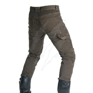 Pantalones de mezclilla para motocicleta de estilo moderno, cómodos para viajar, hechos en Pakistán. - Product Image 3