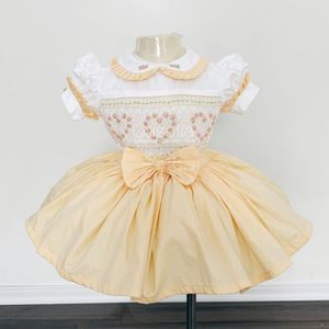 Conjunto de Falda y Camisa Casalia para Niñas, con Bordado Floral, Cuello Peter Pan, Manga Abullonada, 100% Algodón - Product Image 1