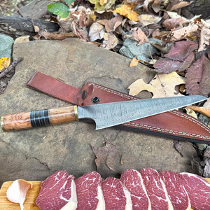 Couteau de Chef de Cuisine en Acier Damas Fait Main de Haute Qualité, Manche Ergonomique en Bois Naturel, Compatible Lave-Vaisselle pour Usage Professionnel et Domestique - Product Image 1