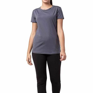 T-shirt pour femme de haute qualité, gris, col rond, manches courtes, séchage rapide, 100% polyester, coupe classique, couleur unie, vêtements décontractés, OEM ODM - Product Image 2