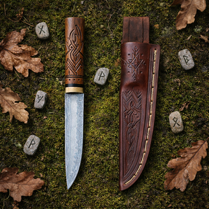 Couteau de camping Viking fait main, lame en acier à haute teneur en carbone, style médiéval nordique, cadeau EDC, manche en bois, fourreau en cuir gravé - Product Image 2