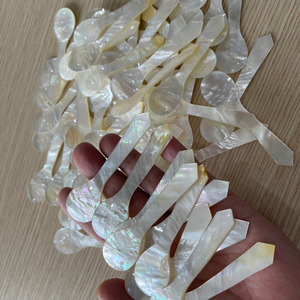 Natural <b>Shell</b> Spoon Handmade Mother of Pearl Tableware for Hotel Dining and Restaurant Supply OEM Manufacturer - Product Image 5