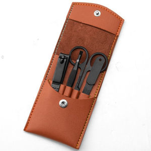 Kit de Manucure Pédicure Classique Multifonctionnel Prix Usine – Coupe-Ongles, Pince à Cuticules, Ciseaux, Trousse de Toilettage pour Hommes - Product Image 1