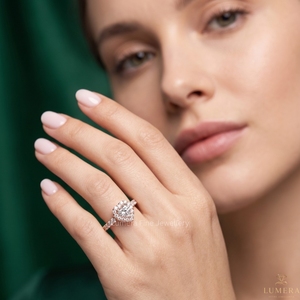 Bague en forme de cœur micro-pavée étincelante avec zircon CZ plaqué or rose pour femme, idéale pour mariage et fiançailles - Product Image 6