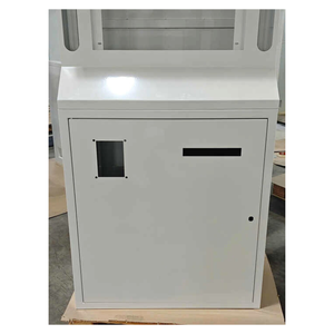 Carcasa Personalizada para Kiosco, Puertos con Placa Frontal, Gabinete Metálico Gris, Servicio de Fabricación de Chapa Metálica SEIKI, Sistema de Cableado Oculto - Product Image 4