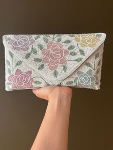 Sac bandoulière artisanal en or olive avec perles florales pour femmes et jeunes filles, sacs à main brodés de fleurs turquoise et corail 2026 - Product Image 5