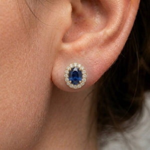 Pendientes de Oro Amarillo Sólido de 18K de Alta Calidad con Zafiro Azul Natural y Diamantes, Corte Ovalado, Regalo de Lujo para Esposa - Product Image 2